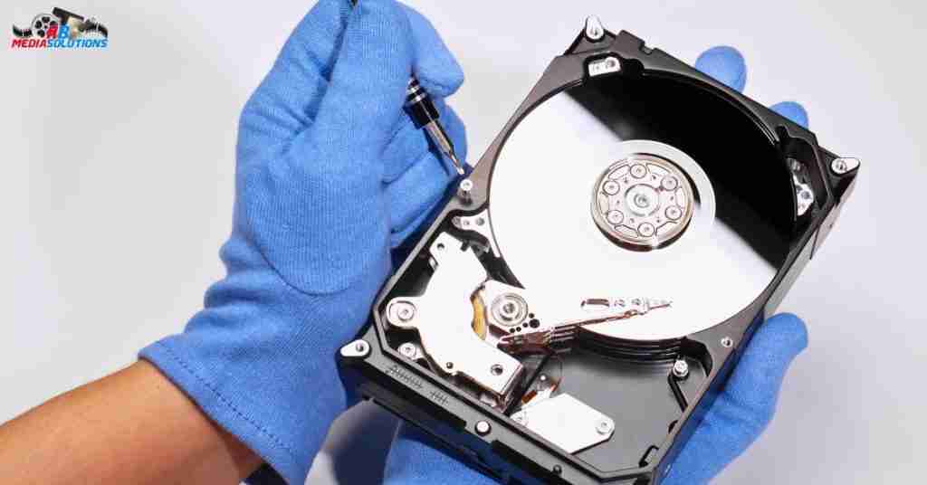 cleaning the DVD for data recovery